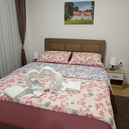 Fiolica Appartement Zaprešić Buitenkant foto