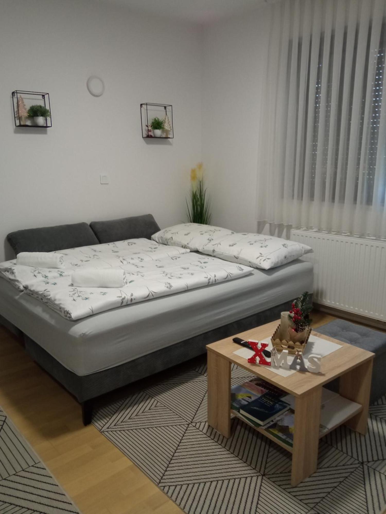 Fiolica Appartement Zaprešić Buitenkant foto